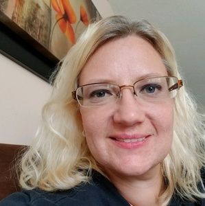 Meet your Posher, Doris